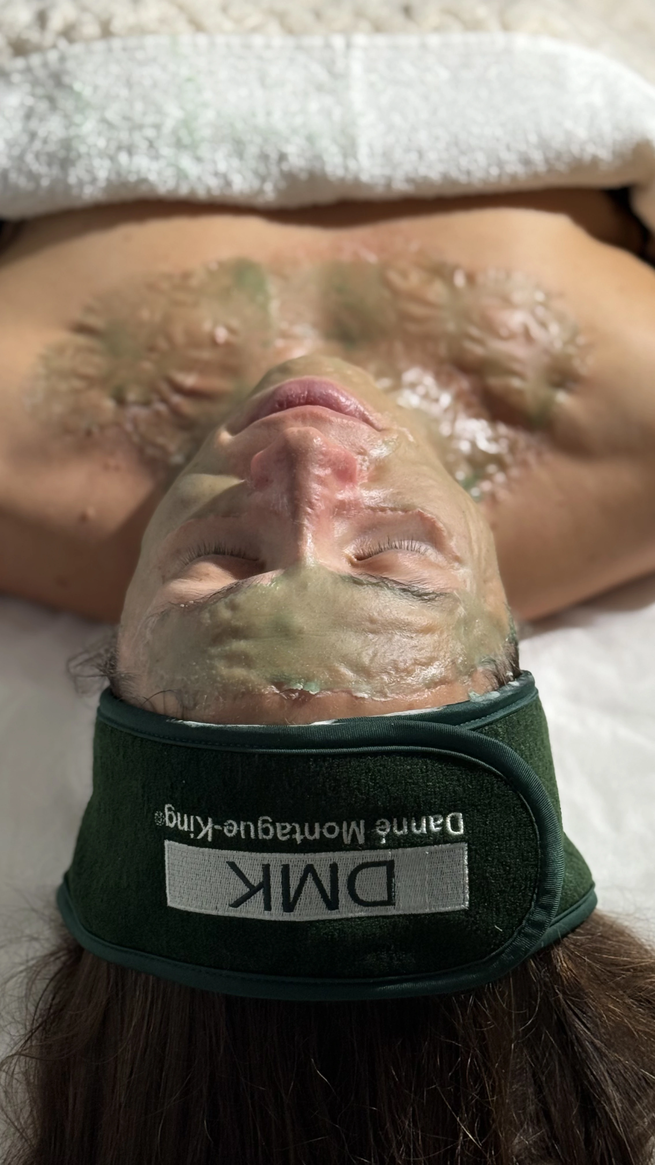 healthy glowing skin after DMK enzyme therapy in Valencia