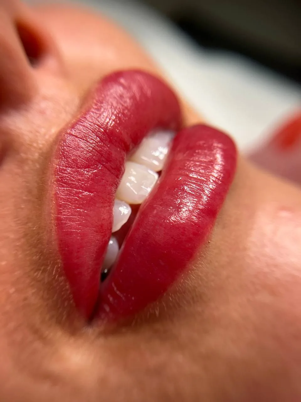 lip blush Valencia fresh color result close-up